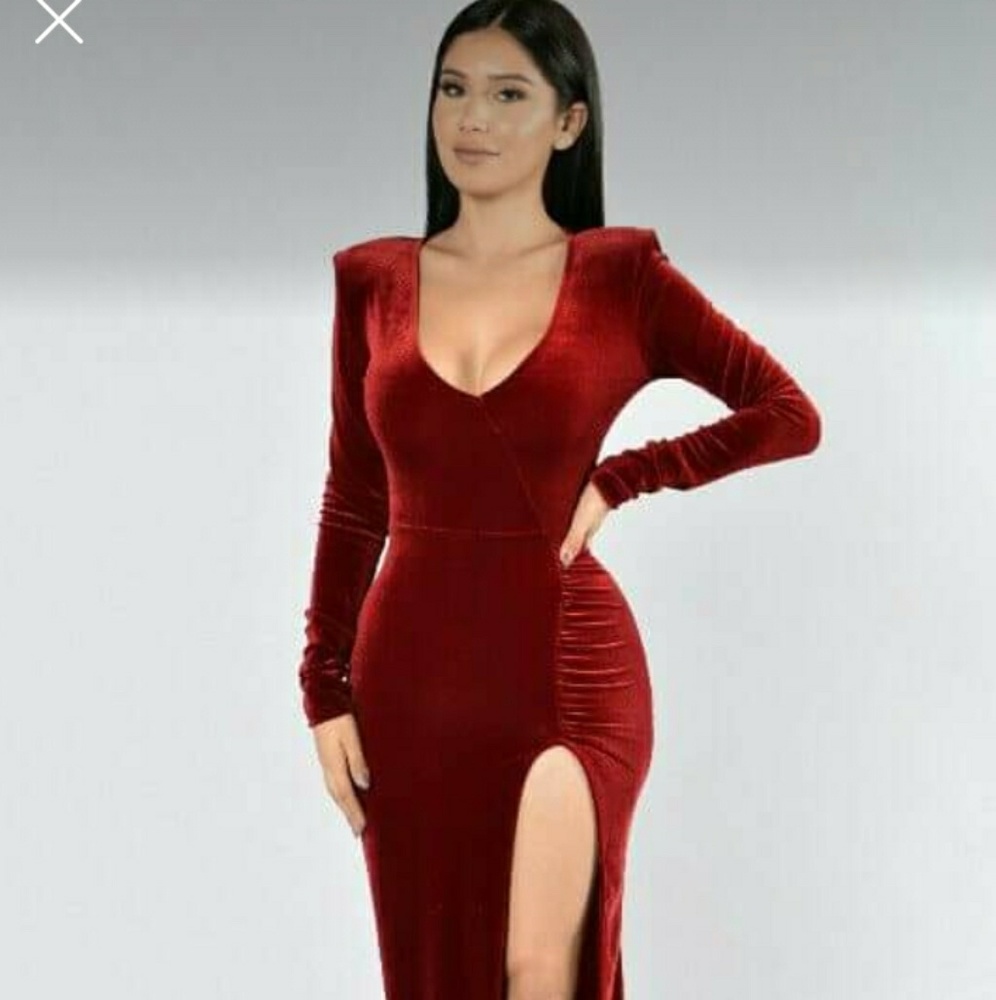 Wine Velvet Dress Open From Leg